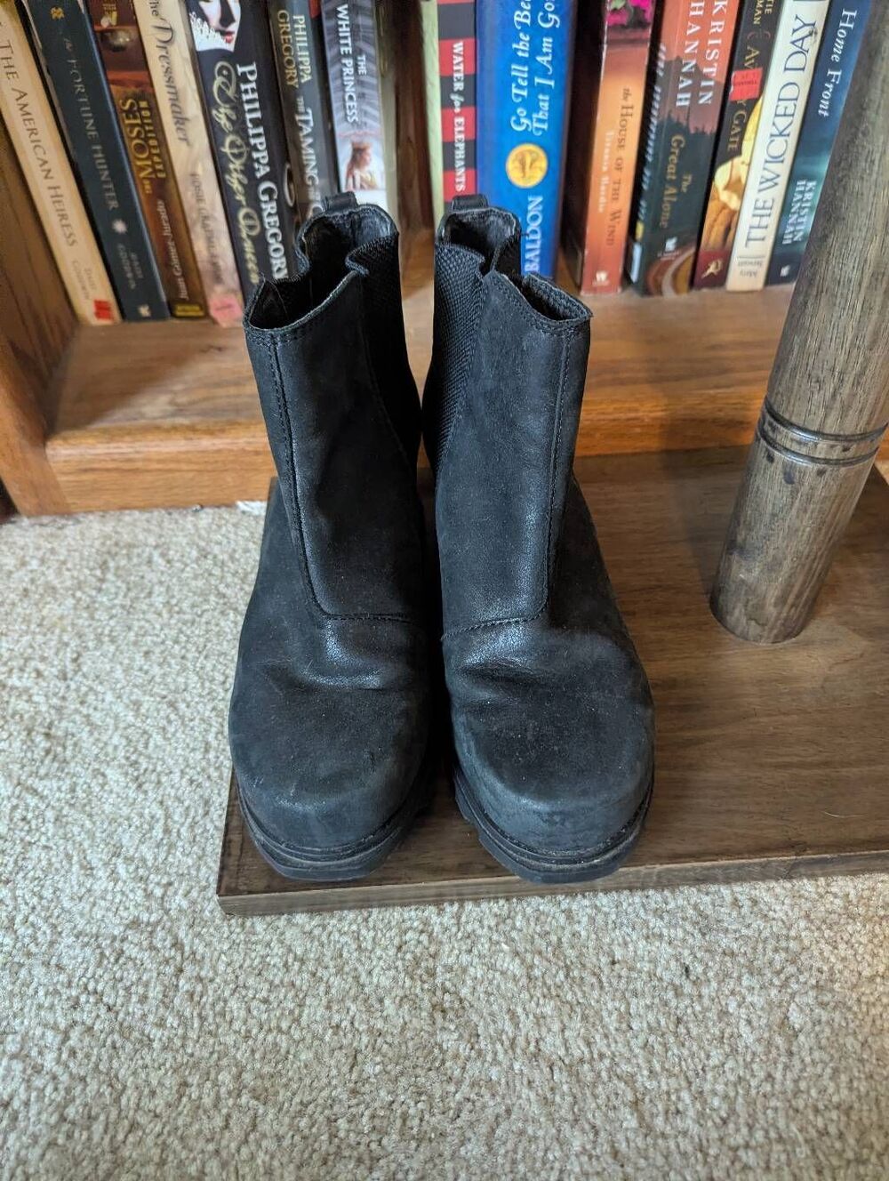 Sorel Black Suede Wedge Ankle Boots Comfortable Slip-On Women Size 8.5